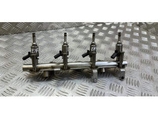 Топливная рампа 06J133317M Audi A5 8T 8F для двигателя Cdnc