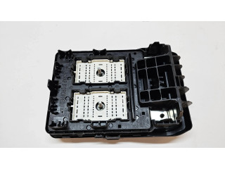 Блок предохранителей  68347002AE   Jeep Grand Cherokee WL    