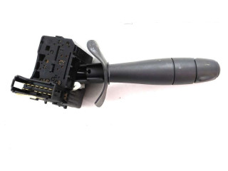 Ручка стеклоочистителей 6001551358, 8200792587   Dacia Duster