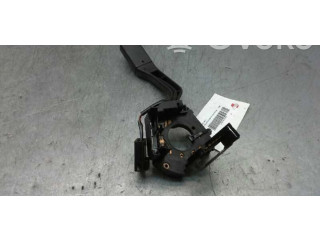 Ручка стеклоочистителей 357953519   Volkswagen Passat Alltrack