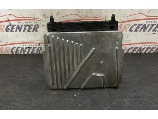 Блок управления двигателем Блок управления MB0797008831   Volvo S60