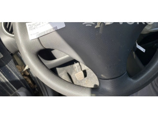 Руль Peugeot 107 2005 - 2014 года 4109GN