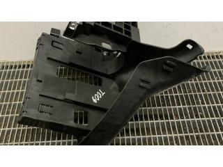 Другая деталь двигателя