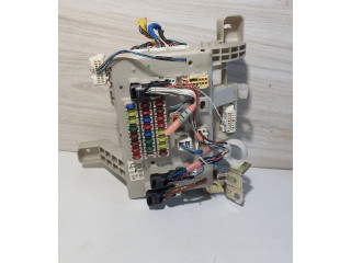 Pojistková skříňka 09524F18D Toyota Land Cruiser (J120) 2005