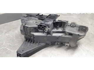 Блок предохранителей  9494210   Volvo XC90    