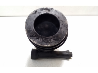  Поршень с шатуном  82L175  Volvo XC60  