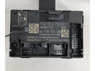 Блок управления дверью 7N0959793H, 7N0959793F Skoda Yeti (5L)