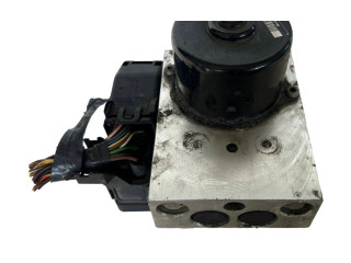 Блок АБС 8671224, P08671223   Volvo  V70  2000 - 2004 года