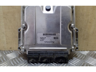 Řídící jednotka 0281010441, 8200112254 Volvo S40, V40 2001