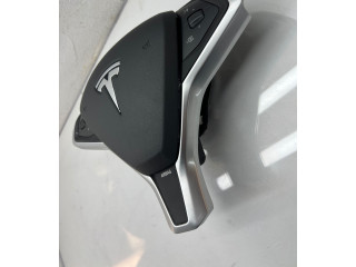Подушка безопасности водителя 0589P1000552, 23120219 Tesla Model S