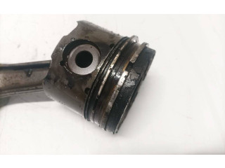  Поршень с шатуном    Peugeot Partner  