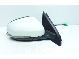 Зеркало электрическое Volvo S60 2014 - 2018 года