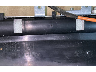 Подушка безопасности в сиденье 570730900 Volvo V70