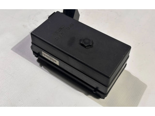 Pojistková skříňka 15329394 Chevrolet Corvette C5 2000