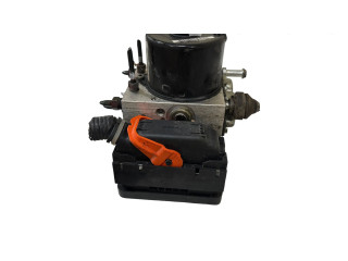 Блок АБС 4670A078, 06210202644 Volvo V70 2000 - 2004 года