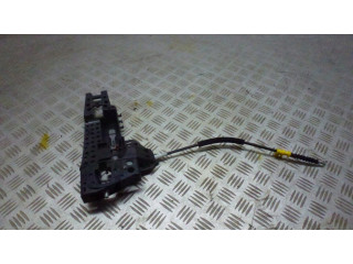 Задний держатель / кронштейн для внешней ручки открытия