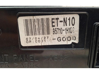 Дисплей    957101H100, 957101H100   KIA Ceed