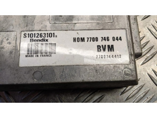 Блок управления двигателя HOM7700746044 Renault 21