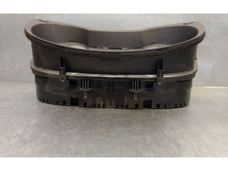 Панель приборов 8U0920930C, 8U0920930J Audi Q3 8U