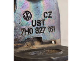 Zámek zadních dveří 7H0827161 Volkswagen Caddy 2004