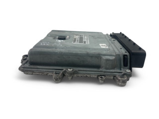 Блок управления двигателем Блок управления 31303095AC, 0281016616   Volvo V70