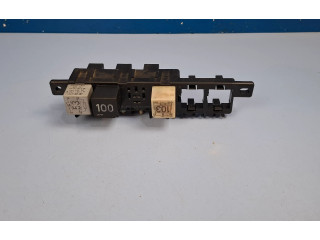 Блок предохранителей 8L0941822, 896081000 Audi A3 S3 8L