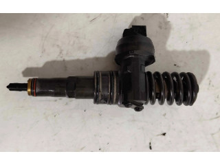 Форсунка 038130073AG    Audi A3 S3 8L   