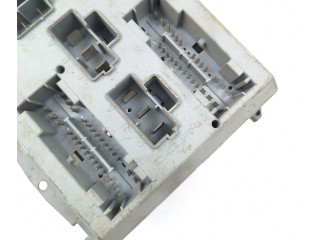 Блок предохранителей 46809993, 46520431 Fiat Albea