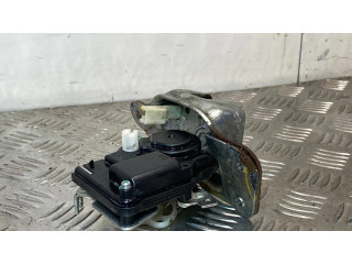 Zámek zadních dveří Chrysler Voyager 2009