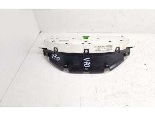 Панель приборов 8637996, 9459821   Volvo V70       
