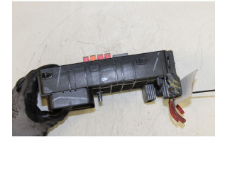 Блок предохранителей 1K0937125A   Volkswagen Jetta V    