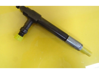 Форсунка Mazda Premacy