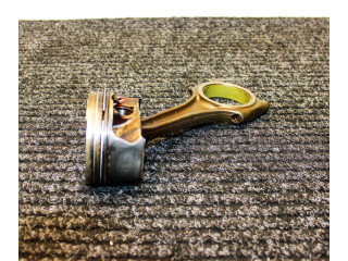 Píst 06M100C Audi Q5 SQ5 CWGD