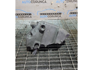 Pojistková skříňka Audi Q7 4L 2007