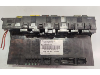 Pojistková skříňka 029545673203 Mercedes-Benz C W203 2000