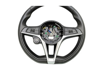 Volant Alfa Romeo Giulia 2019 01561396680, 1049922X66