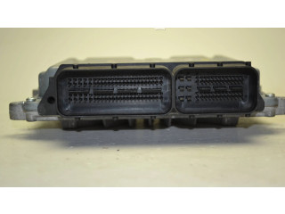 Блок управления двигателя 30785100, 1039S18372   Volvo V70