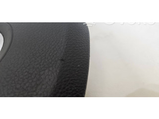 Подушка безопасности водителя 5E0880201   Skoda Octavia Mk3 (5E)