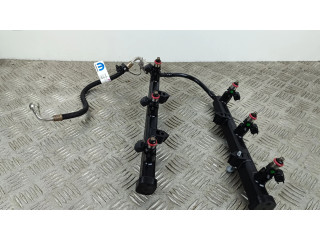 Топливная рампа 05281428AA Jeep Grand Cherokee WL 3.6