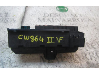 Pojistková skříňka Řídící jednotka BSM 61136900582 BMW 7 E65 E66 2002