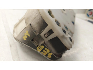 Панель приборов FDGE6VD Mazda 626