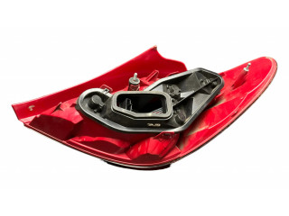 Задний фонарь  9649986680, 964998668002    Peugeot 207 CC   2007-2014 года