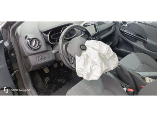 Генератор 231002854R, 231002854R   Renault Clio IV      