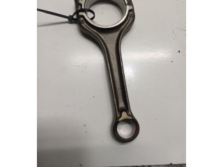  Поршень  04EBD  Volkswagen PASSAT B8  