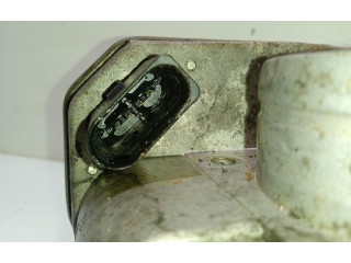 Рулевая рейка  Дроссель 038128063J   Volkswagen Caddy 2004 - 2010 года