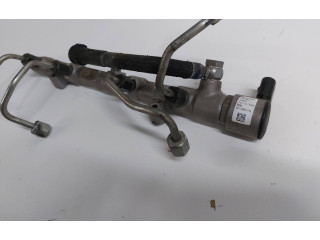 Топливная рампа 057130090AK, 04L130764B Audi SQ7