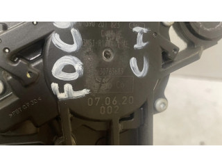 Двигатель стеклоочистителя заднего стекла