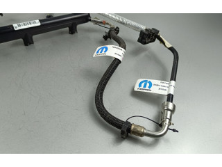 Топливная рампа 05281428AA Jeep Grand Cherokee WL