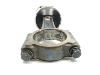  Поршень K9K768 AE13060713B  Renault Clio III  