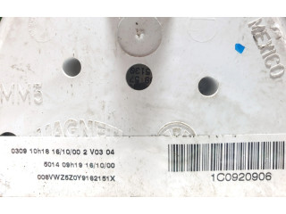 Přístrojová deska Volkswagen New Beetle 2000 1C0920906